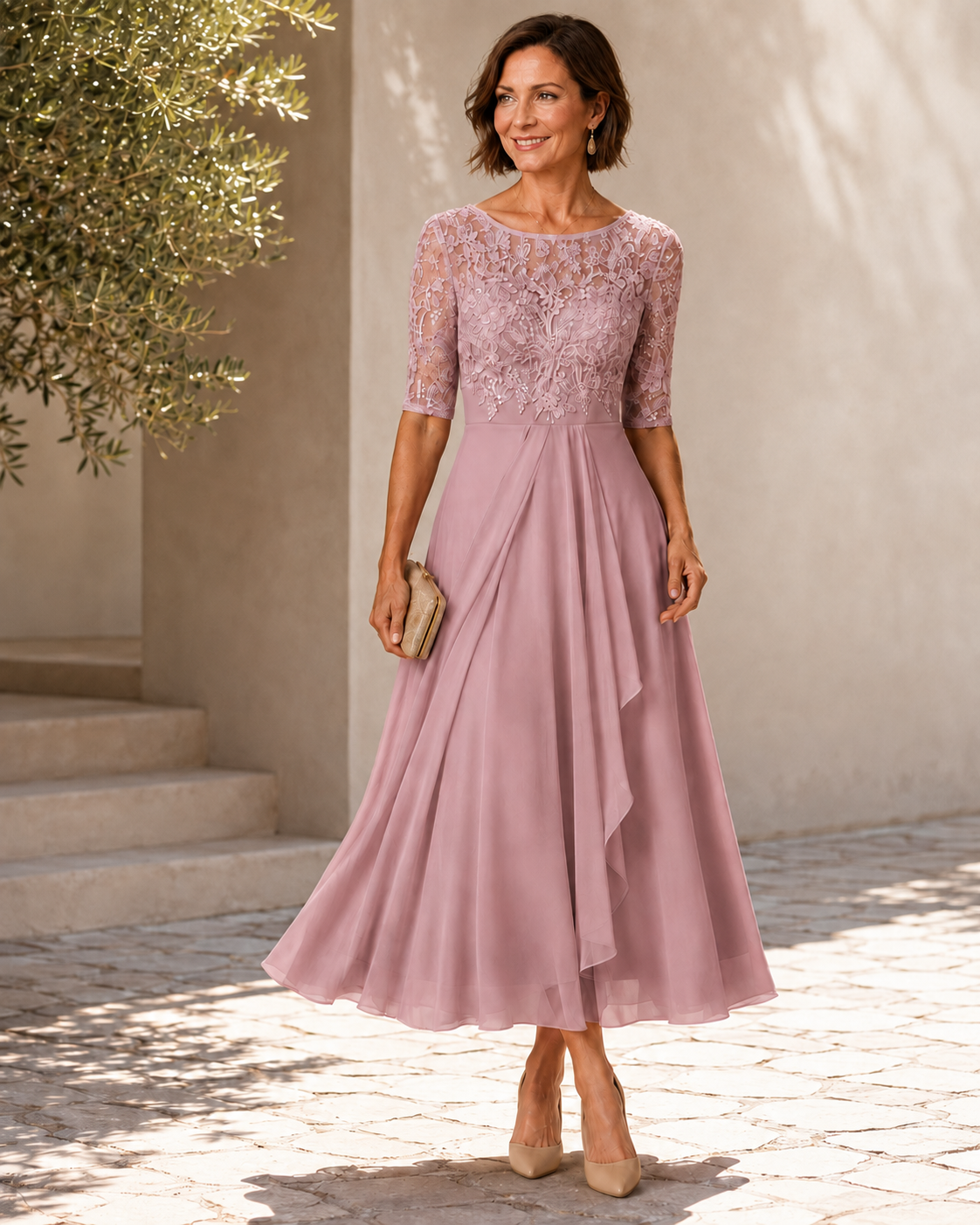 Amelia™ – The Flattering Lace Midi Dress