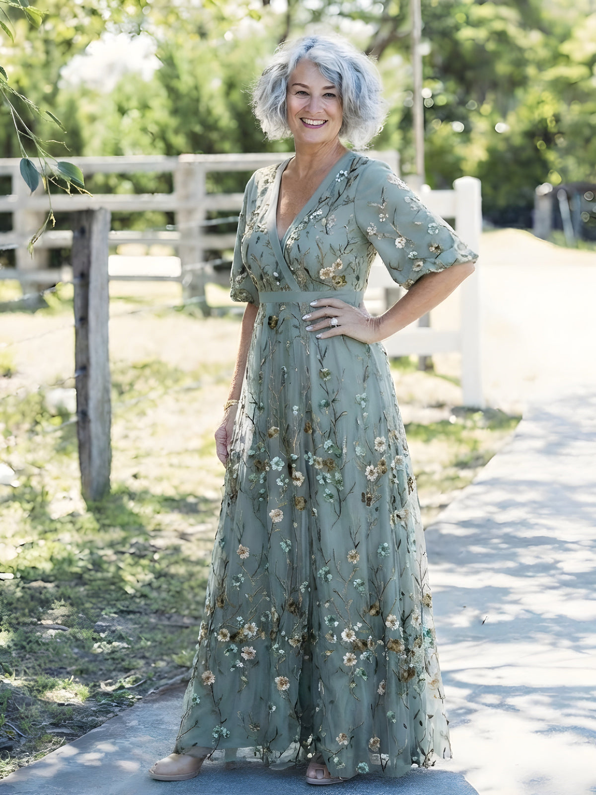 Evelyn™ - Floral V-Neck Maxi Dress