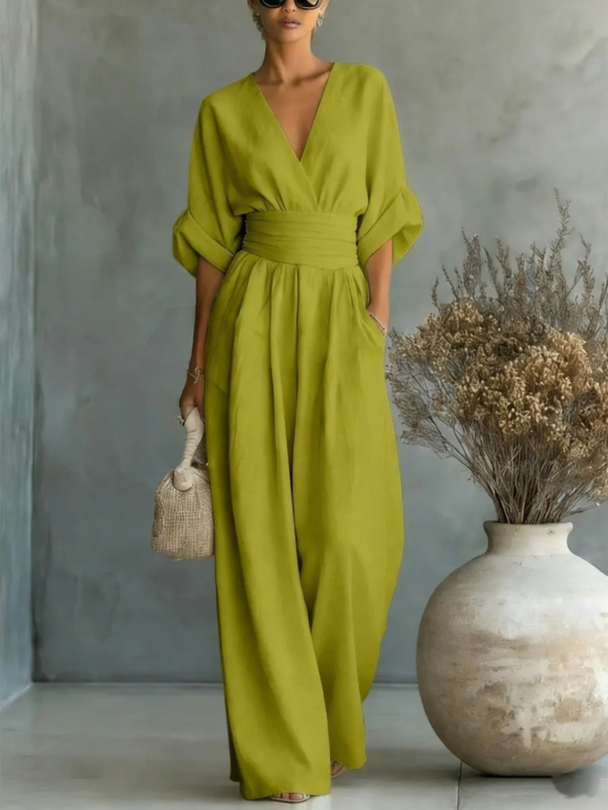 Emilia™ | Elegant Jumpsuit with V Neck